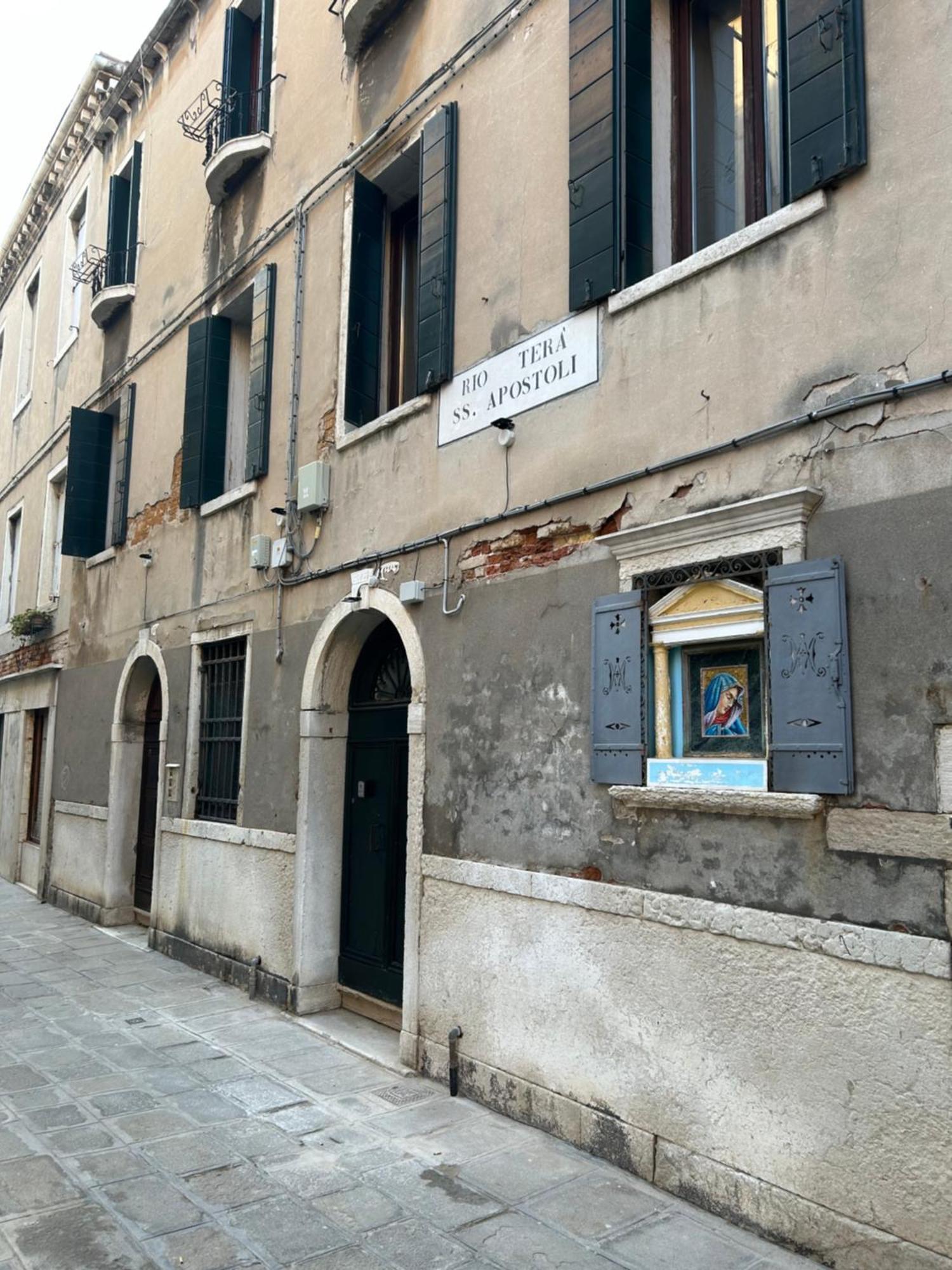 Lions Venice Guest House Exterior photo