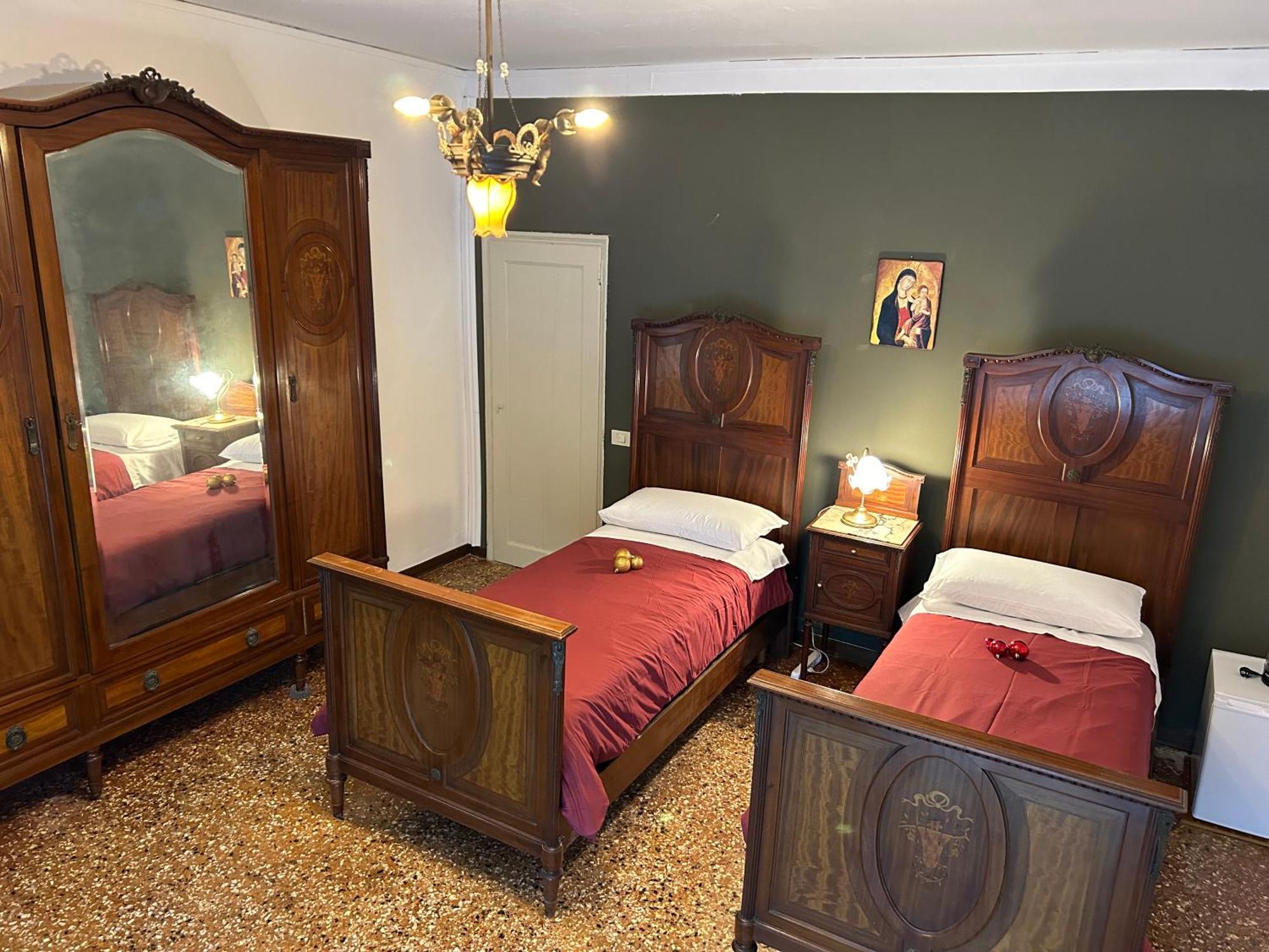 Lions Venice Guest House Exterior photo